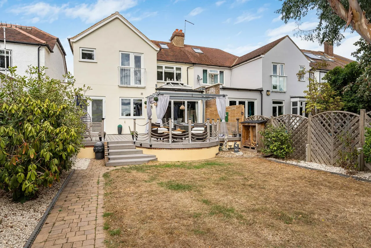Kingston Road, Staines-upon-Thames, TW18, photo 19
