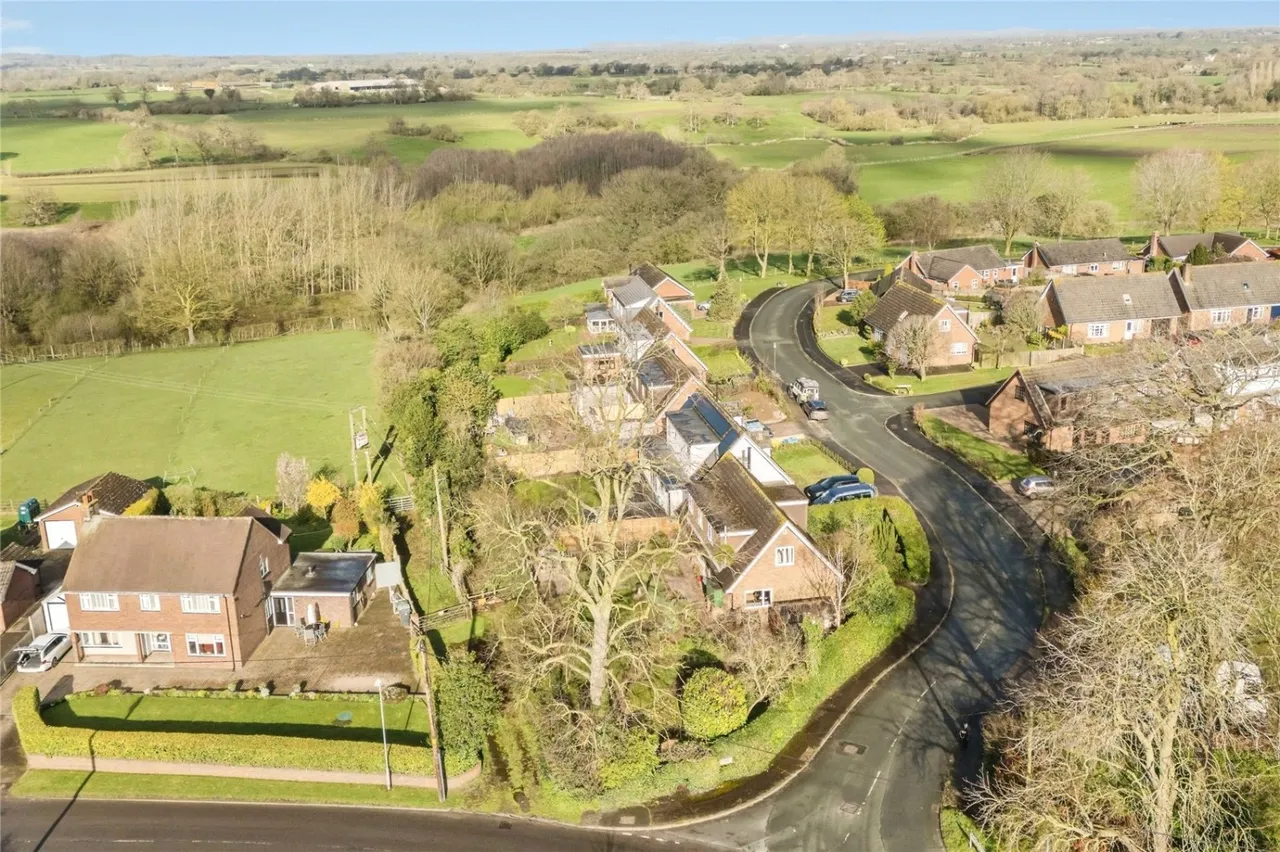 Moorsfield Avenue, Audlem, CW3, photo 24