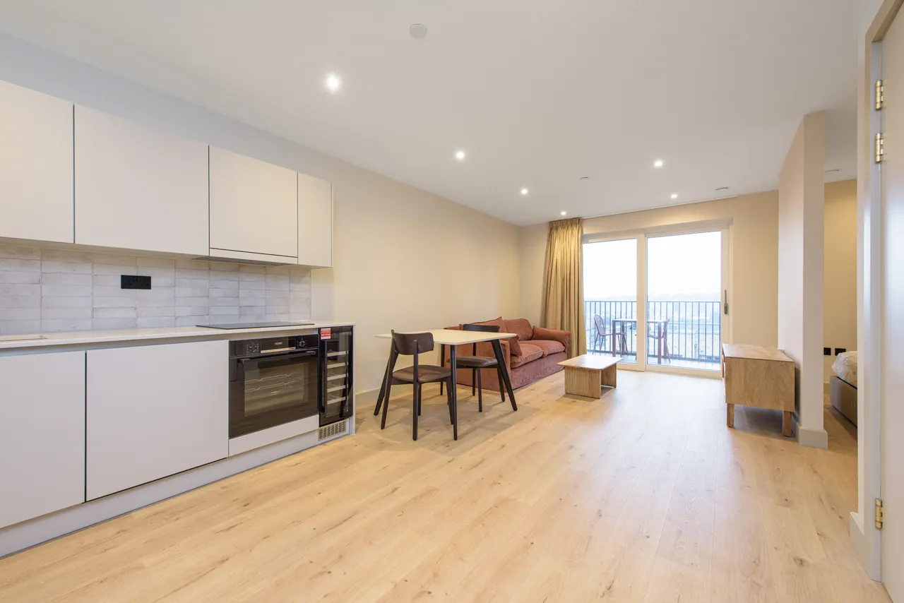 Flat 41, Dovecote House, London, photo 9