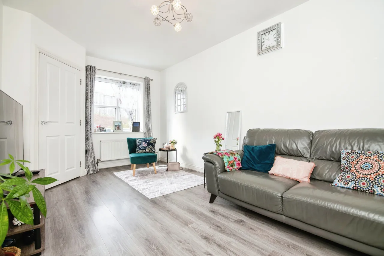 Silverlight Grove, Oldbury, photo 2