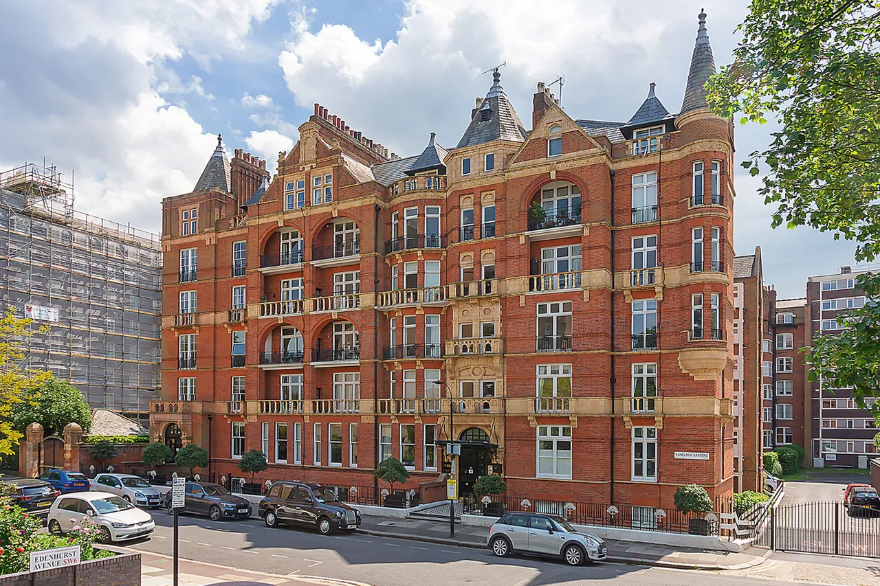 47 Hurlingham Court, Ranelagh Gardens, London, photo 2