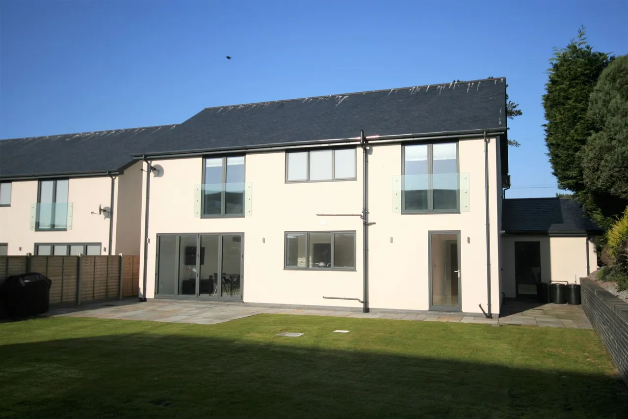 Oldway, Bishopston, Swansea, West Glamorgan, SA3 3DJ, photo 17