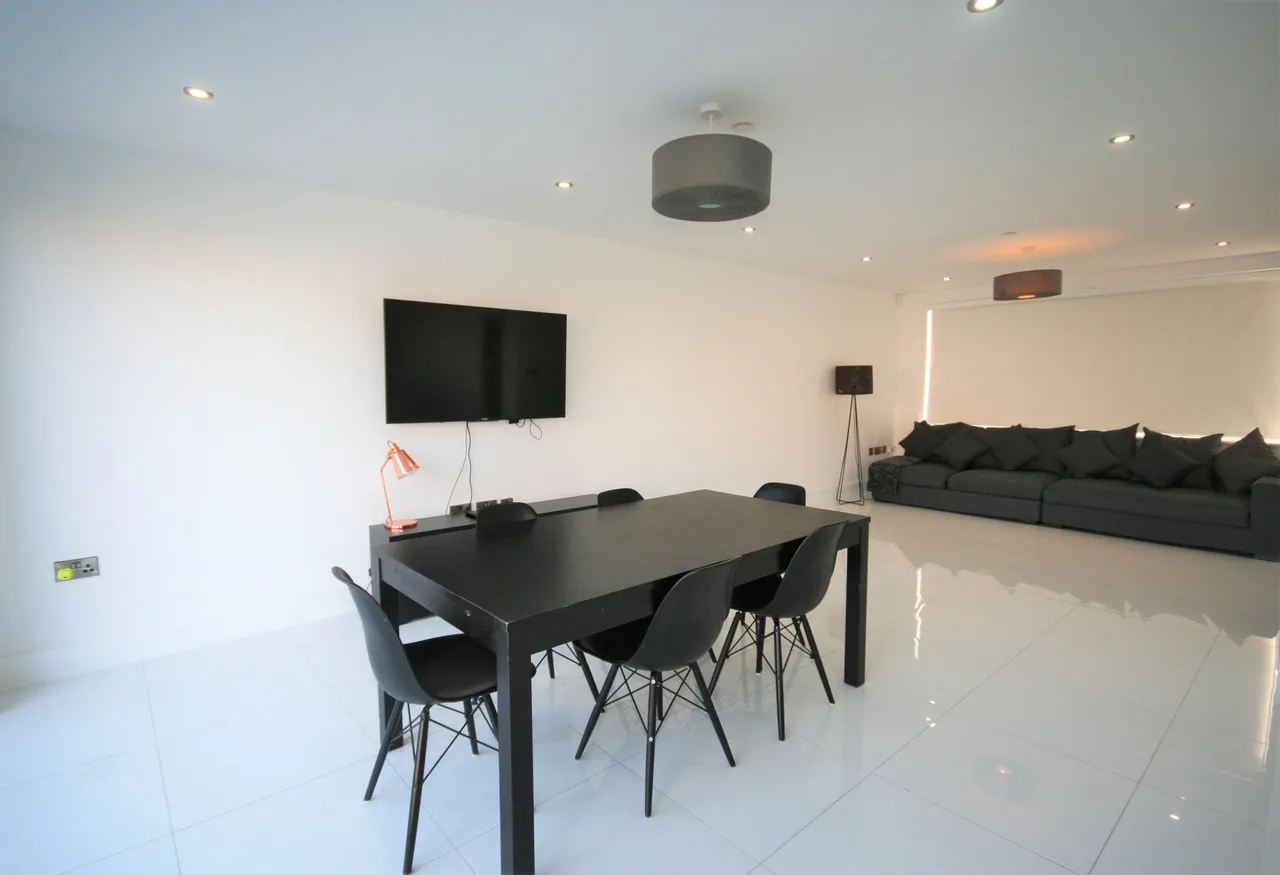 Oldway, Bishopston, Swansea, West Glamorgan, SA3 3DJ, photo 6
