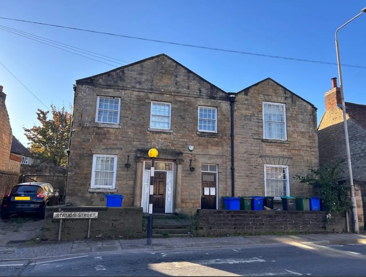 4 bed flat for sale — Station Street, Mansfield Woodhouse