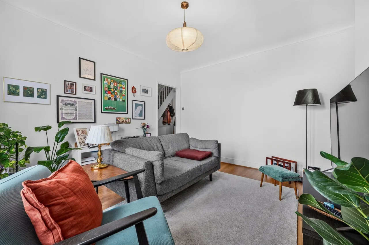2 bed flat to rent, Cambridge Road South, London, W4