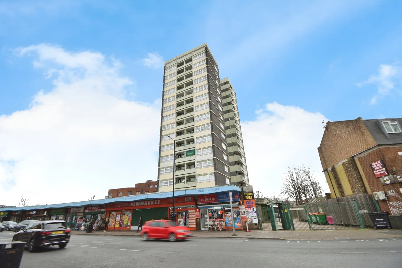 High Street, London, E13, photo 19