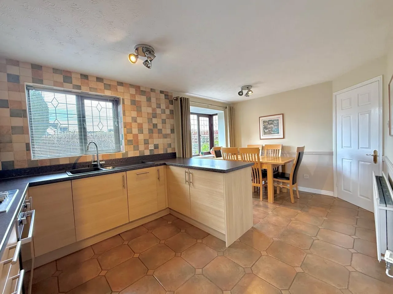 Firecrest View, Swindon, Wiltshire, SN3 5LS, photo 5