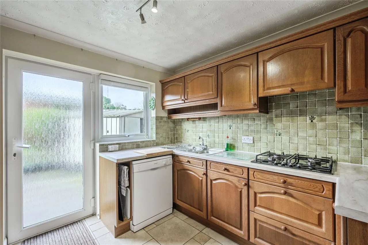 Borough Park, Torpoint, PL11, photo 9