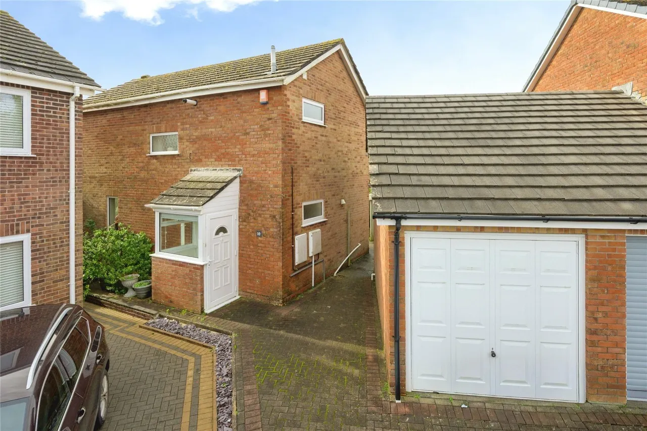 Borough Park, Torpoint, PL11, photo 2