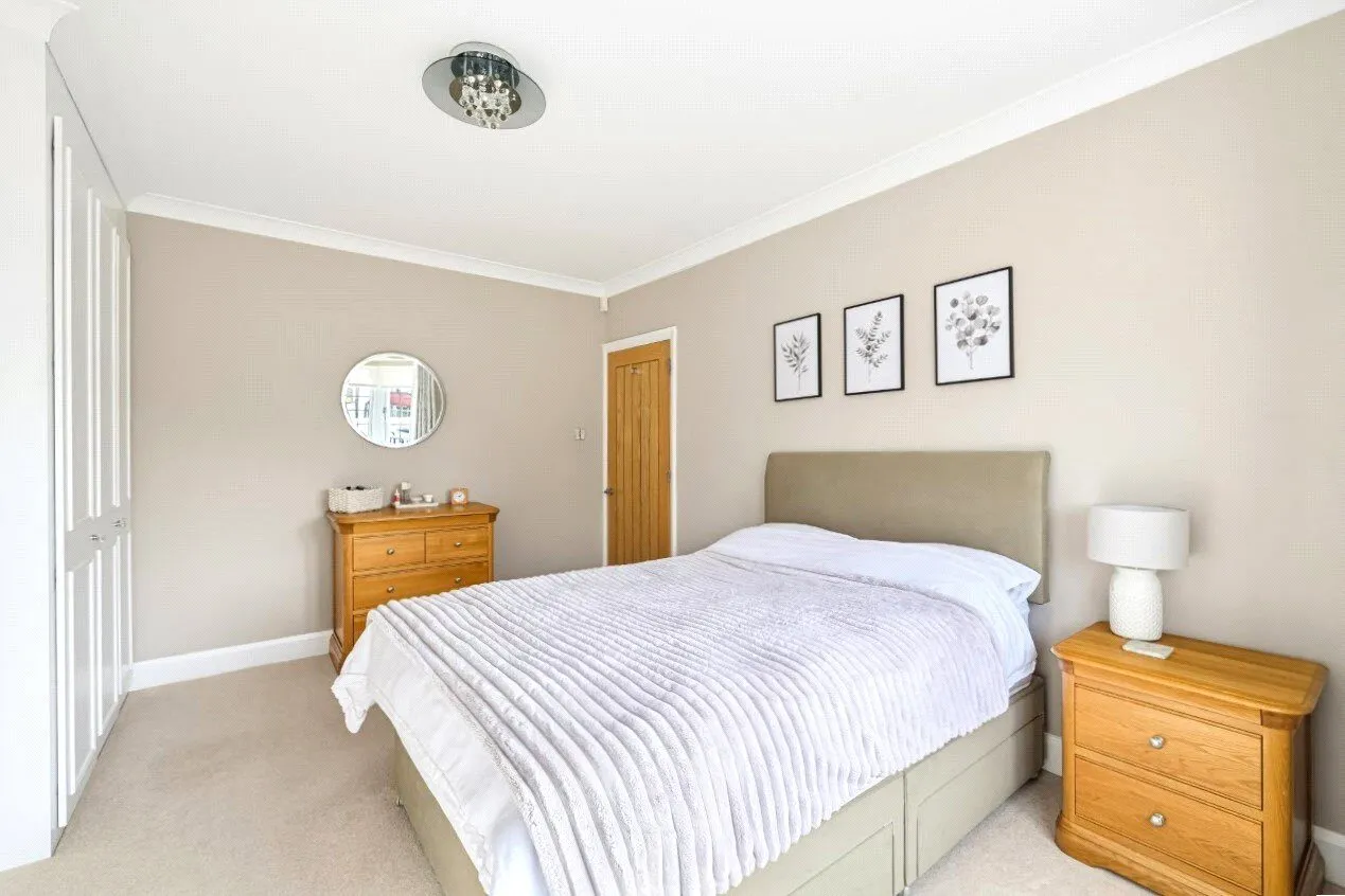 Oakley Gardens, Banstead, SM7, photo 12