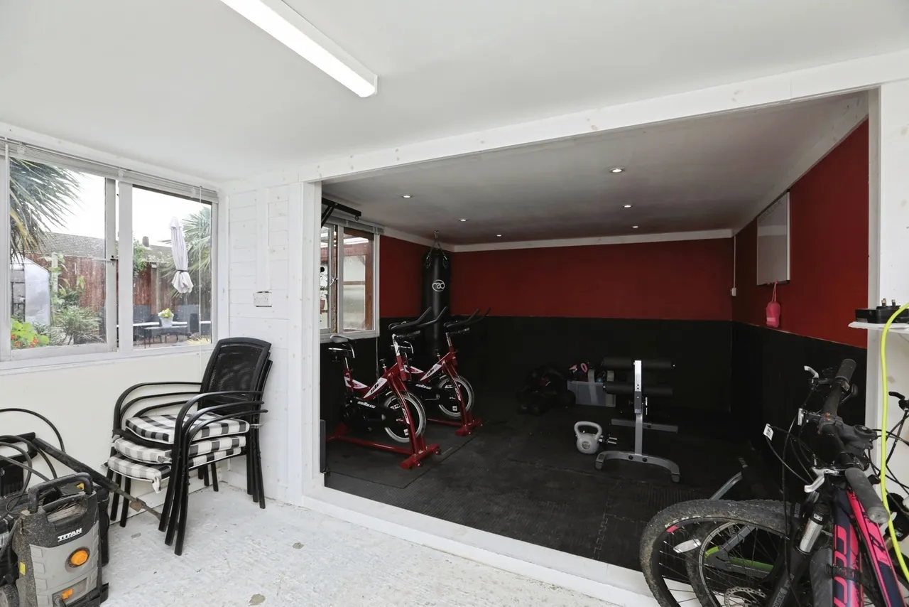 Playstool Road, Newington, Sittingbourne, Kent, ME9, photo 15