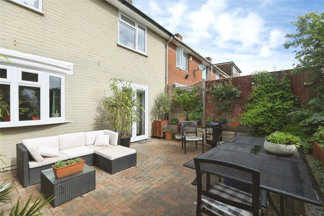 Playstool Road, Newington, Sittingbourne, Kent, ME9, photo 13