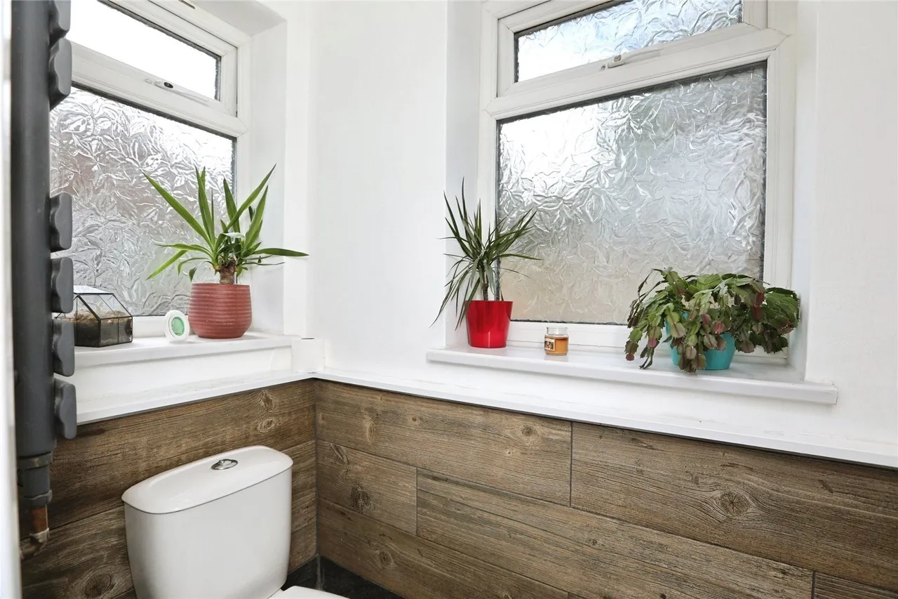 Playstool Road, Newington, Sittingbourne, Kent, ME9, photo 7