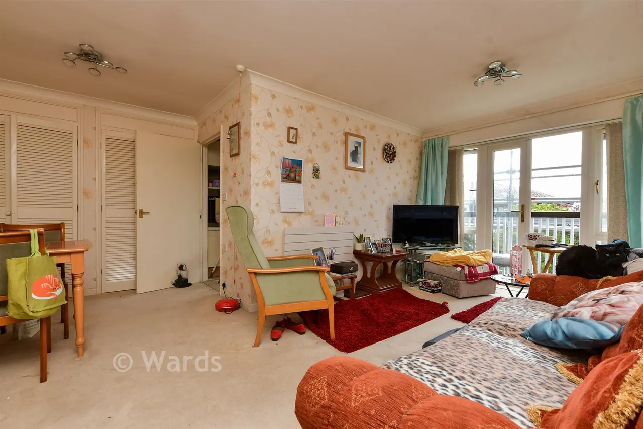 Lyell Road, Birchington, CT7, photo 3