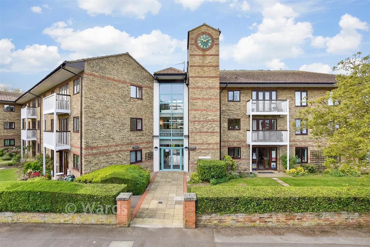 2 bed flat for sale, Lyell Road, Birchington, CT7