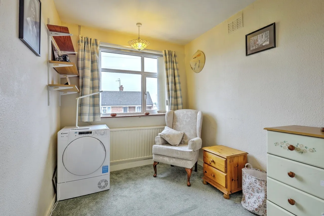 Cameron Drive, Northampton, Northamptonshire, NN5, photo 11
