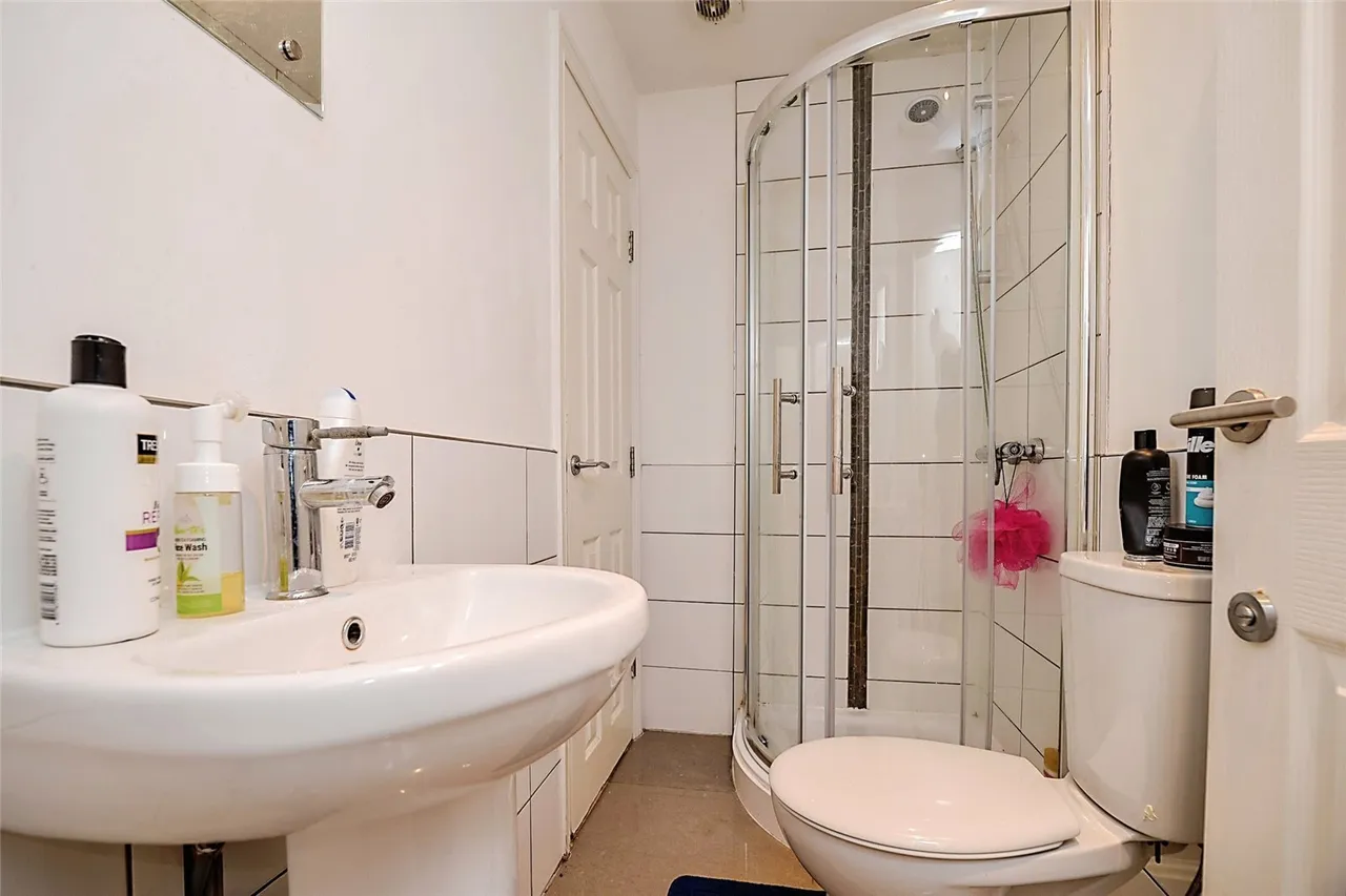 Marton Road, Middlesbrough, North Yorkshire, TS4, photo 8