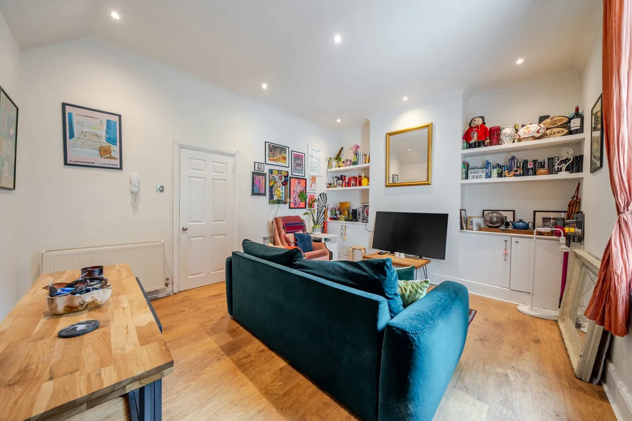 Lewisham Road, SE13, photo 8