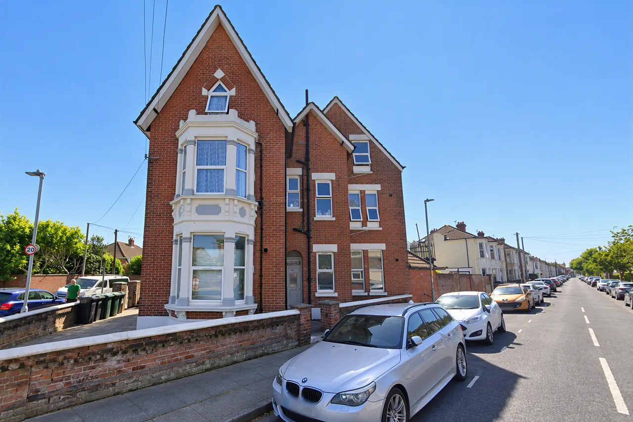 1 bed flat to rent, St. Ronans Road, Portsmouth, PO4