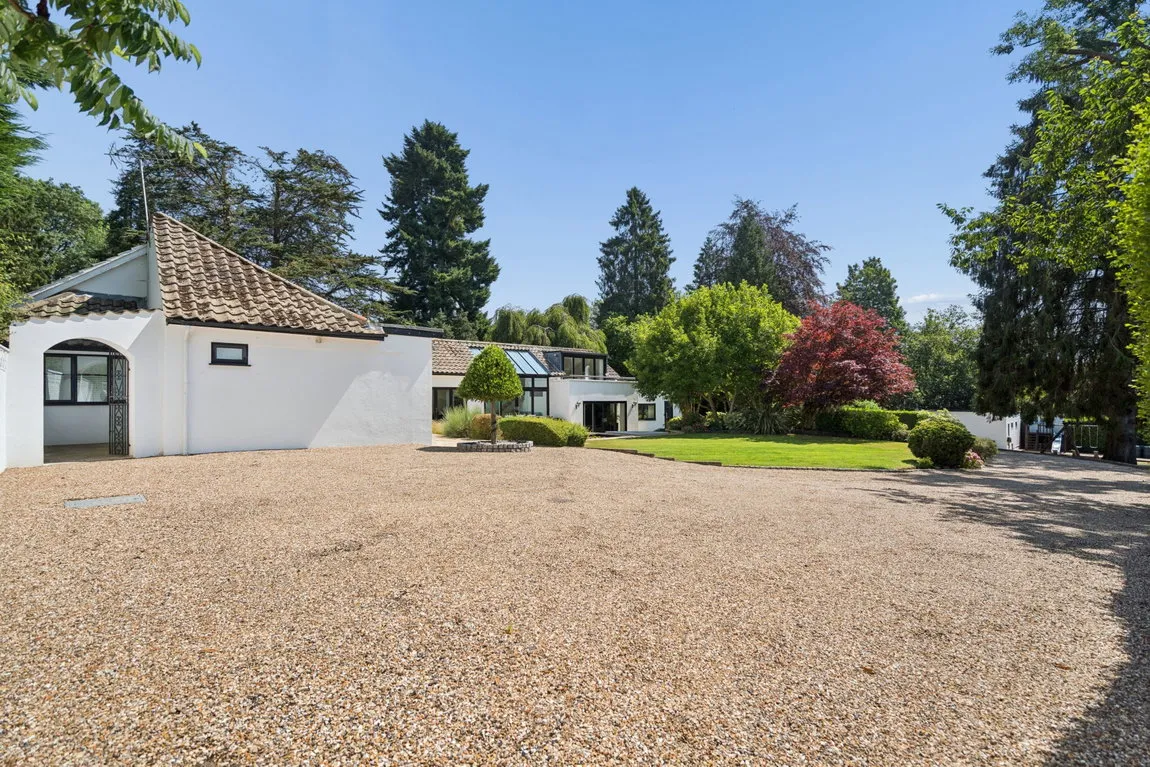 Nottingham Road, Chorleywood, WD3, photo 34