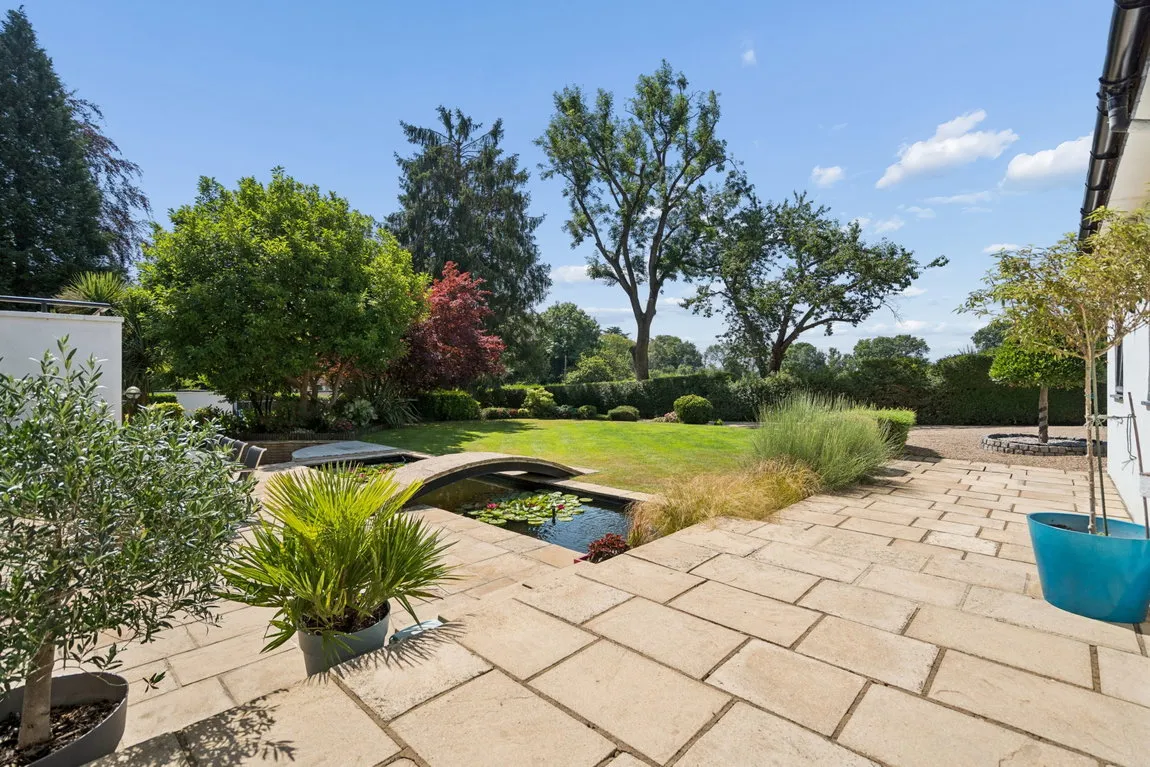 Nottingham Road, Chorleywood, WD3, photo 20