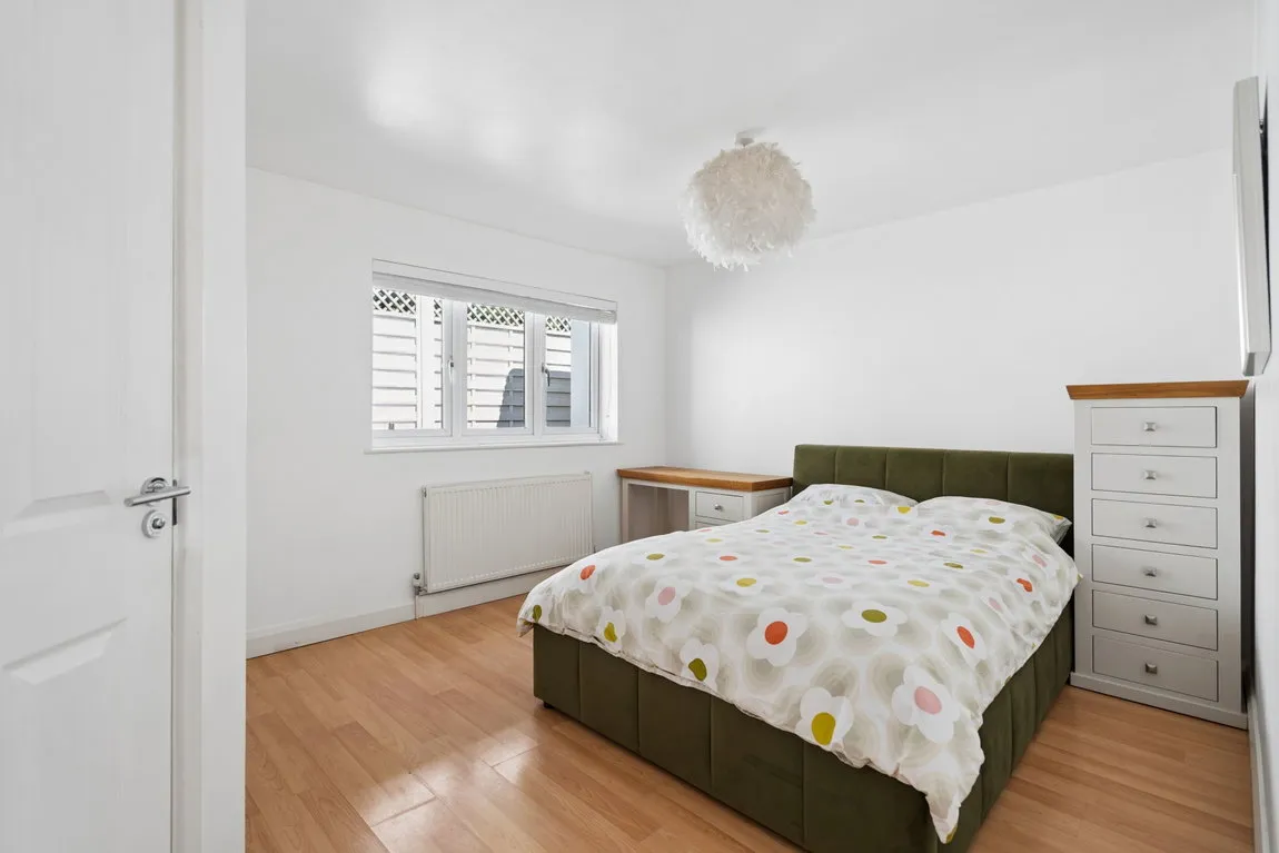 Nottingham Road, Chorleywood, WD3, photo 10