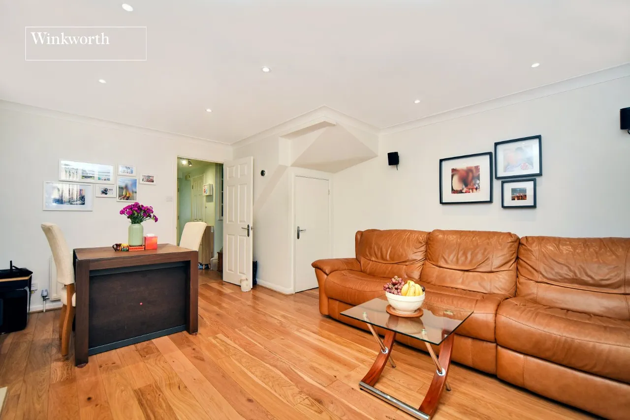 The Retreat, Cheam Common Road, Worcester Park, KT4, photo 6