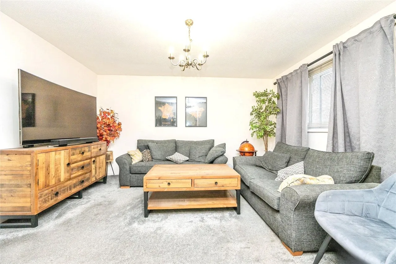 Victoria Mews, Saltisford, CV34, photo 4