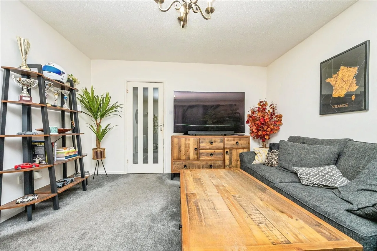 Victoria Mews, Saltisford, CV34, photo 11