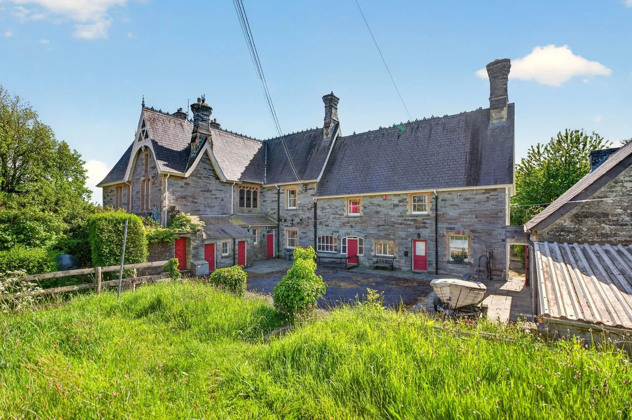 Glanolmarch Mansion, Llechryd, SA43, photo 99