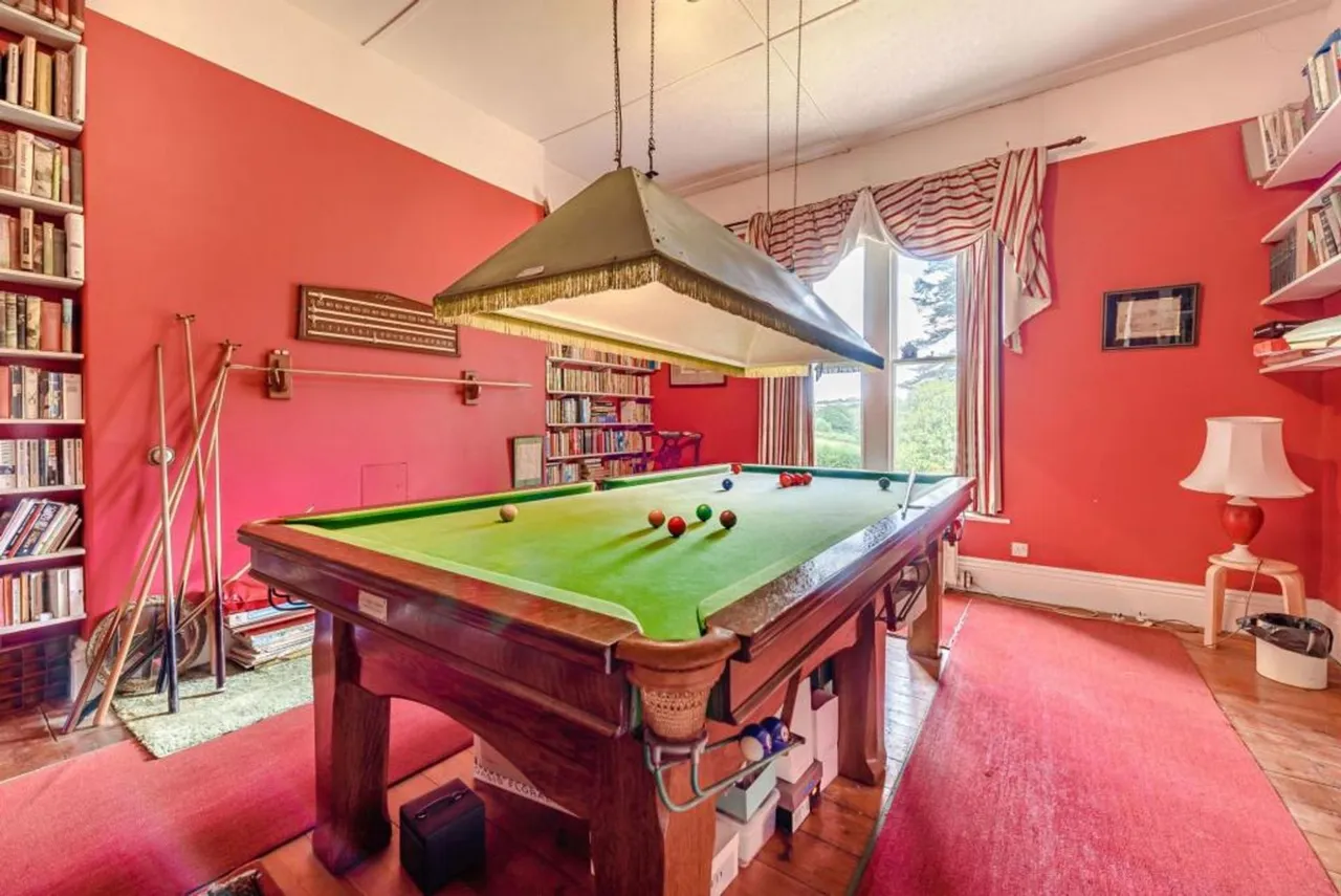 Glanolmarch Mansion, Llechryd, SA43, photo 51