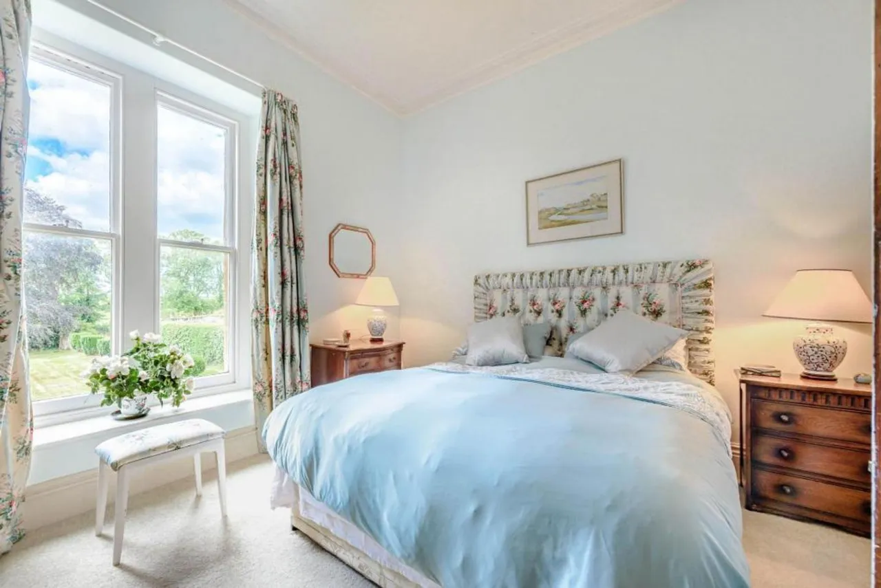 Glanolmarch Mansion, Llechryd, SA43, photo 59