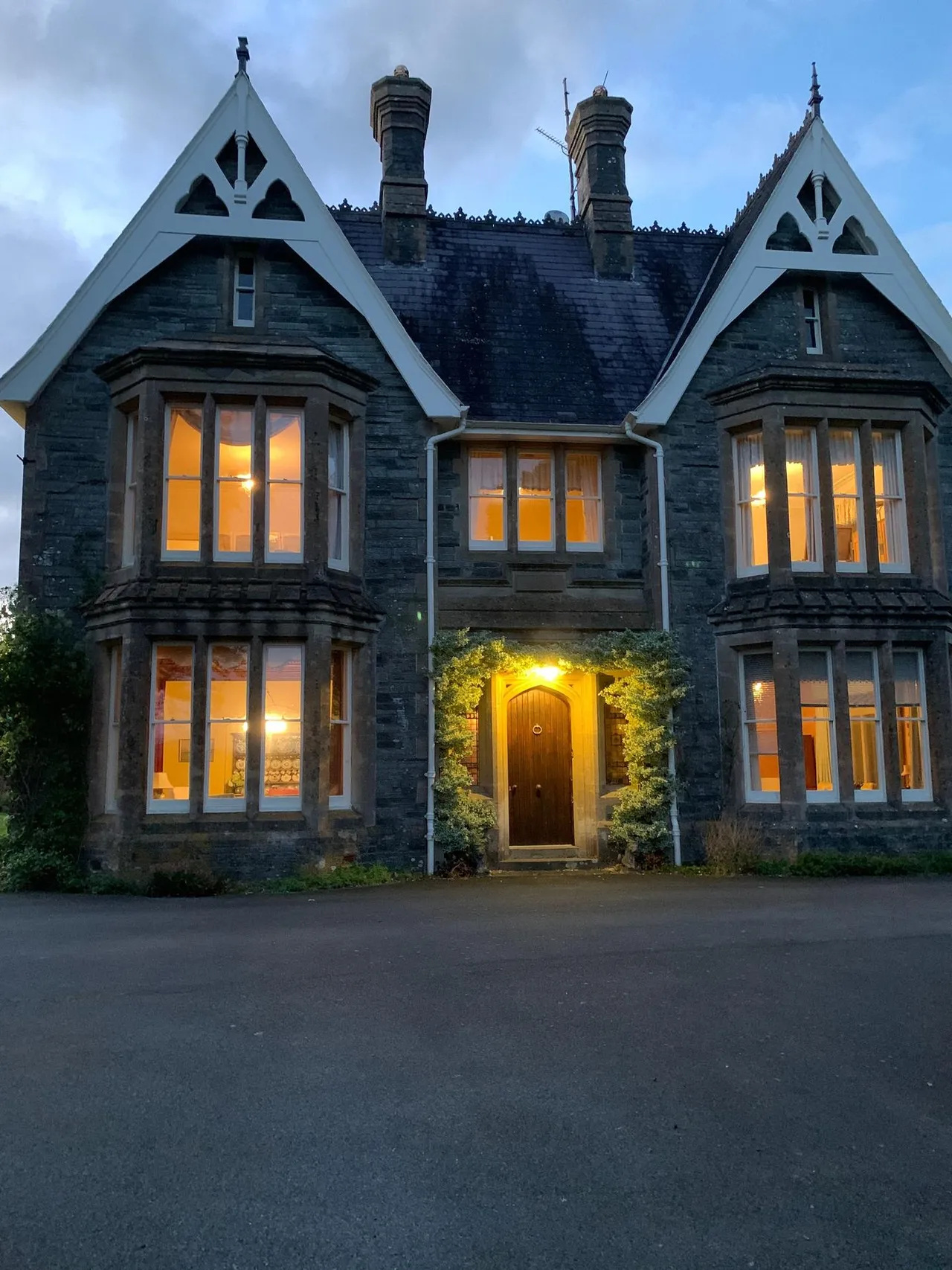 Glanolmarch Mansion, Llechryd, SA43, photo 95