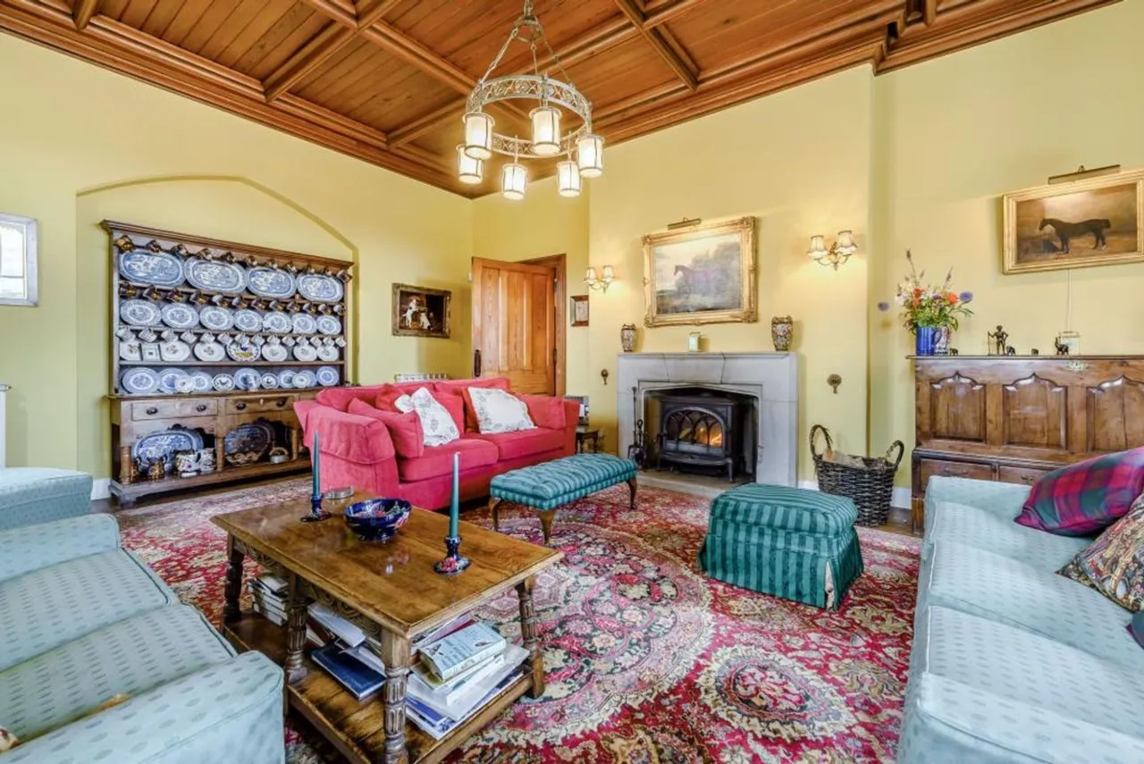 Glanolmarch Mansion, Llechryd, SA43, photo 21