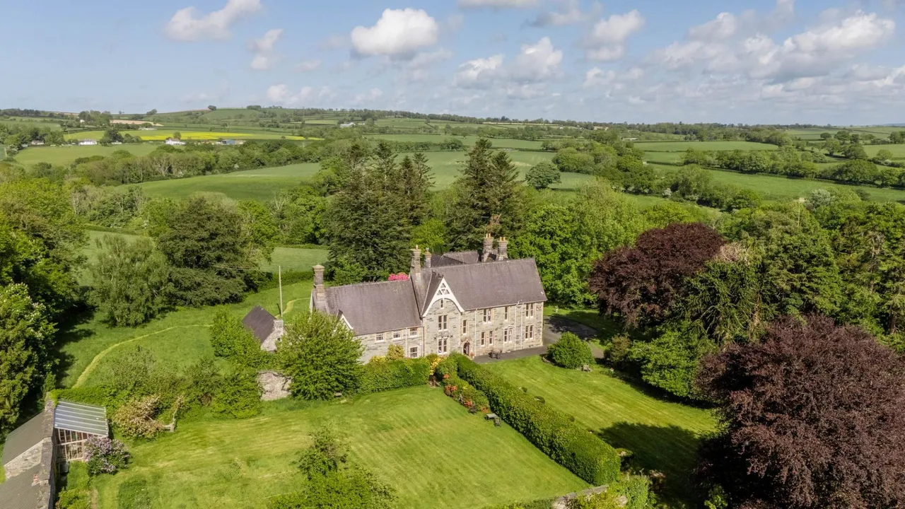 Glanolmarch Mansion, Llechryd, SA43, photo 103