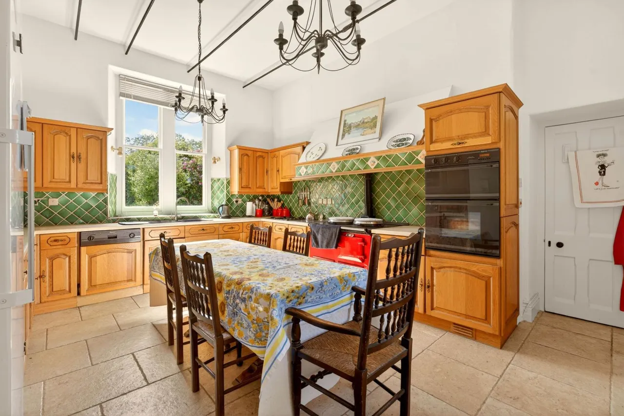 Glanolmarch Mansion, Llechryd, SA43, photo 29