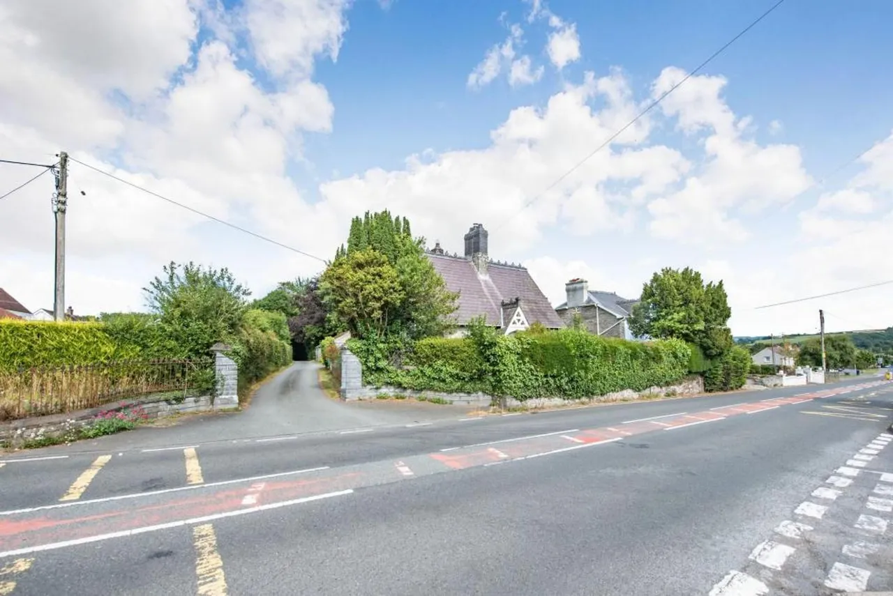 Glanolmarch Mansion, Llechryd, SA43, photo 112