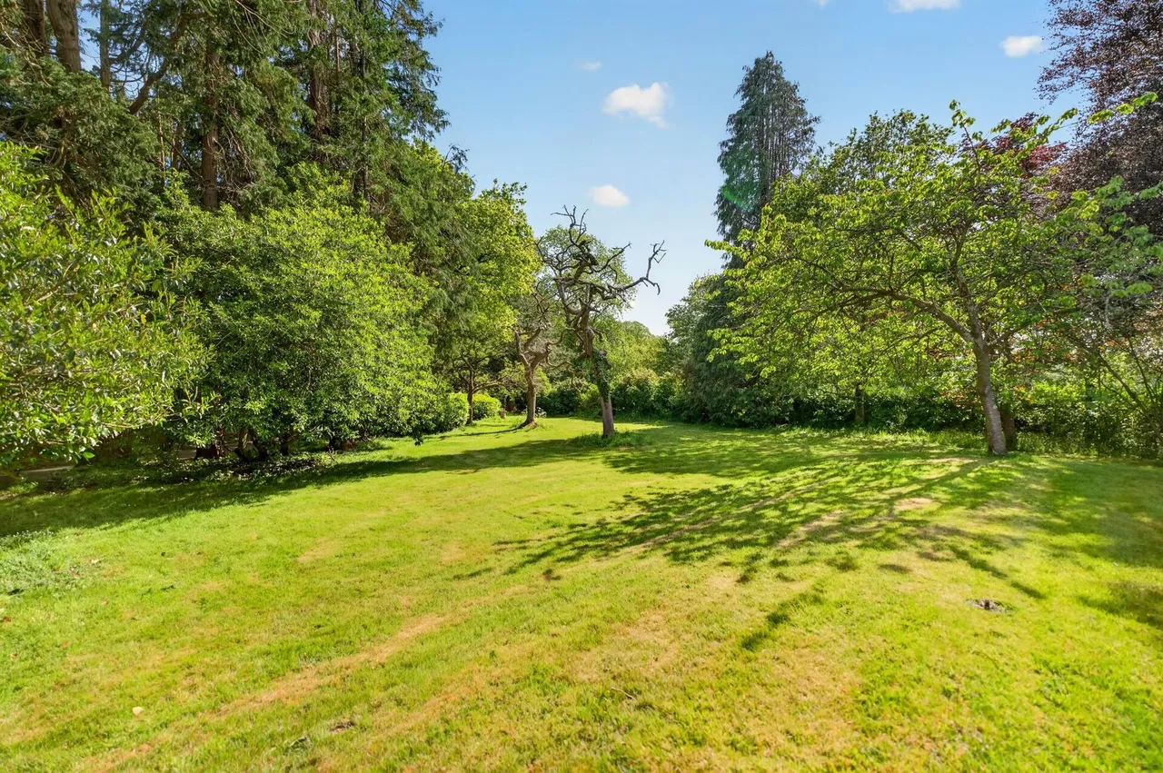 Glanolmarch Mansion, Llechryd, SA43, photo 88