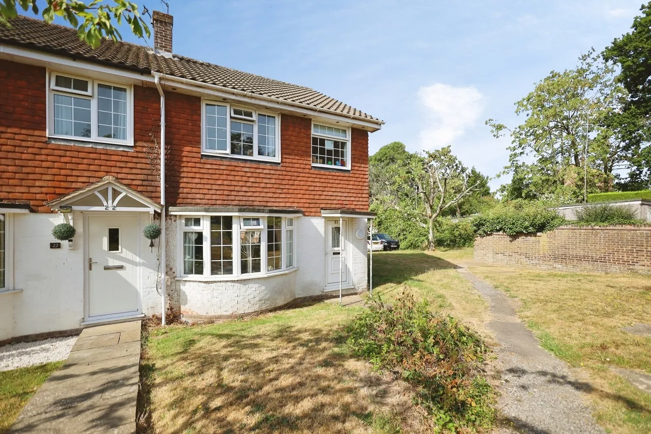 3 bed house for sale, Browns Lane, Uckfield, TN22