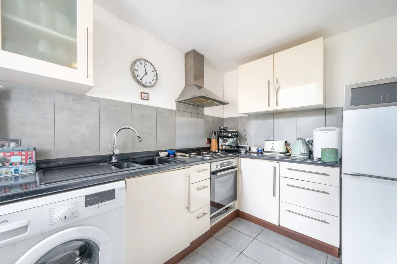 2a Windsor Road, London, photo 10