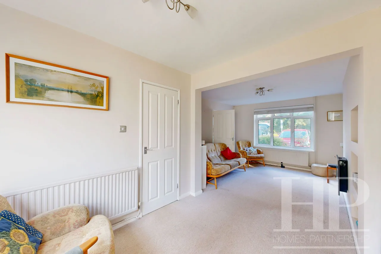 Broomdashers Road, Crawley, RH10, photo 6