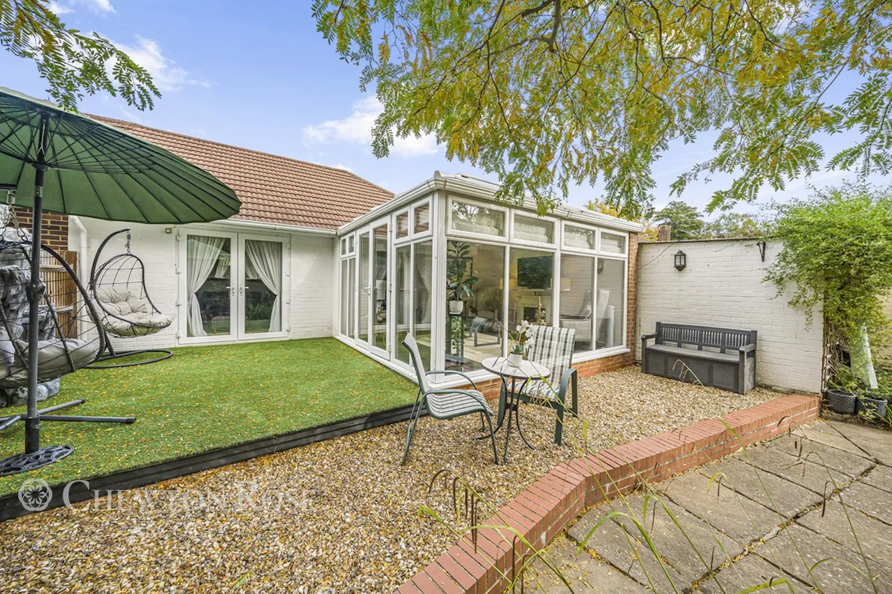 Blackmoor Wood, Ascot, photo 20
