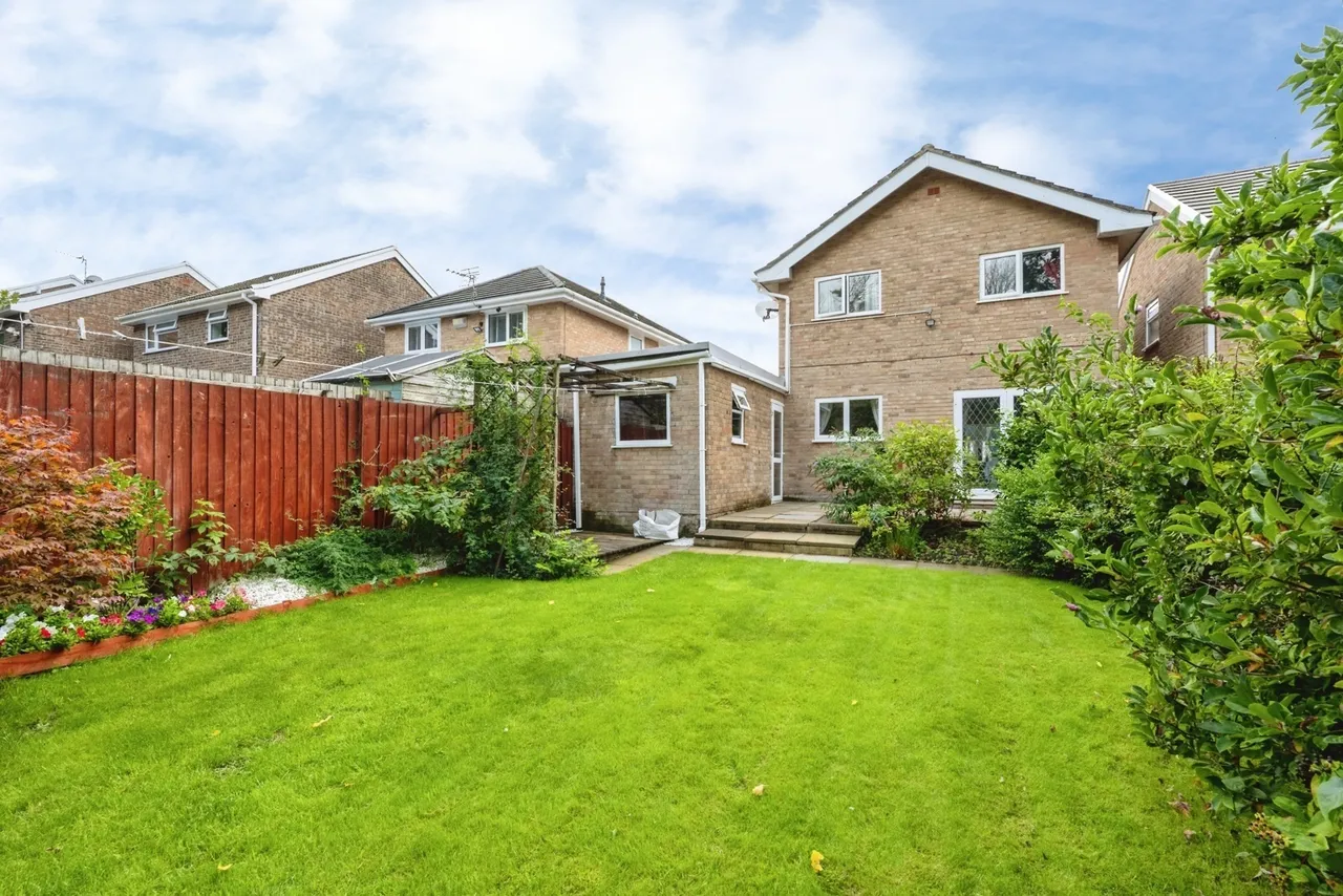 Taliesin Place, Loughor, SA4, photo 4