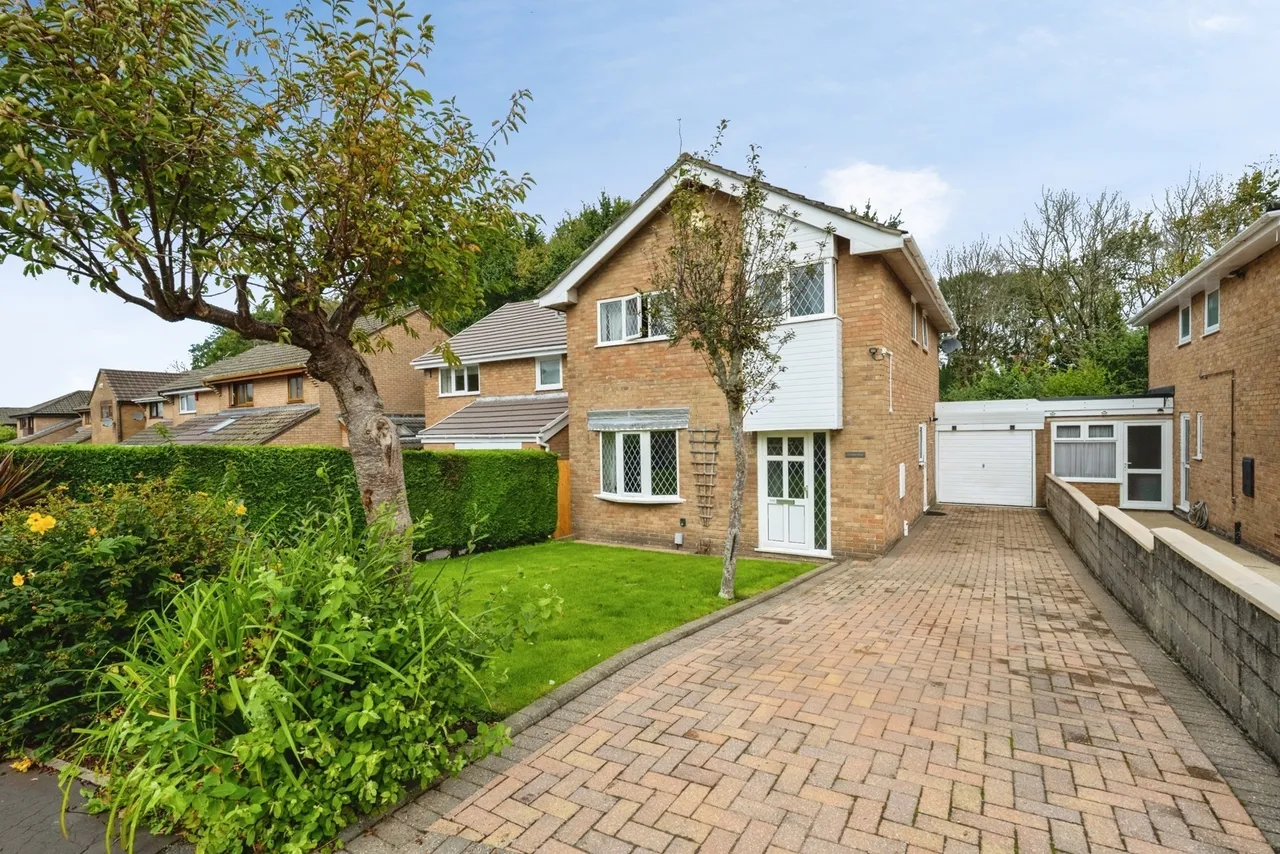 Taliesin Place, Loughor, SA4, photo 22