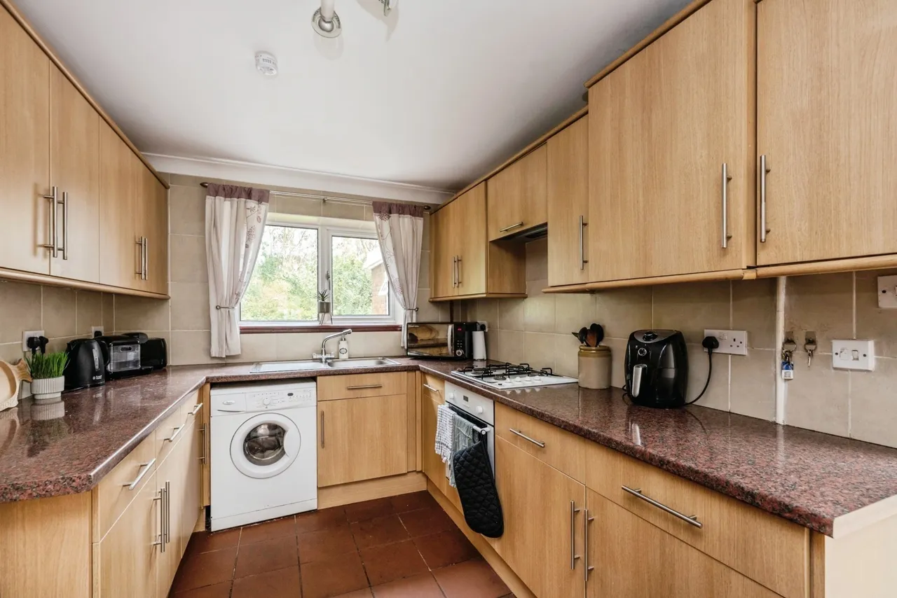 Taliesin Place, Loughor, SA4, photo 9