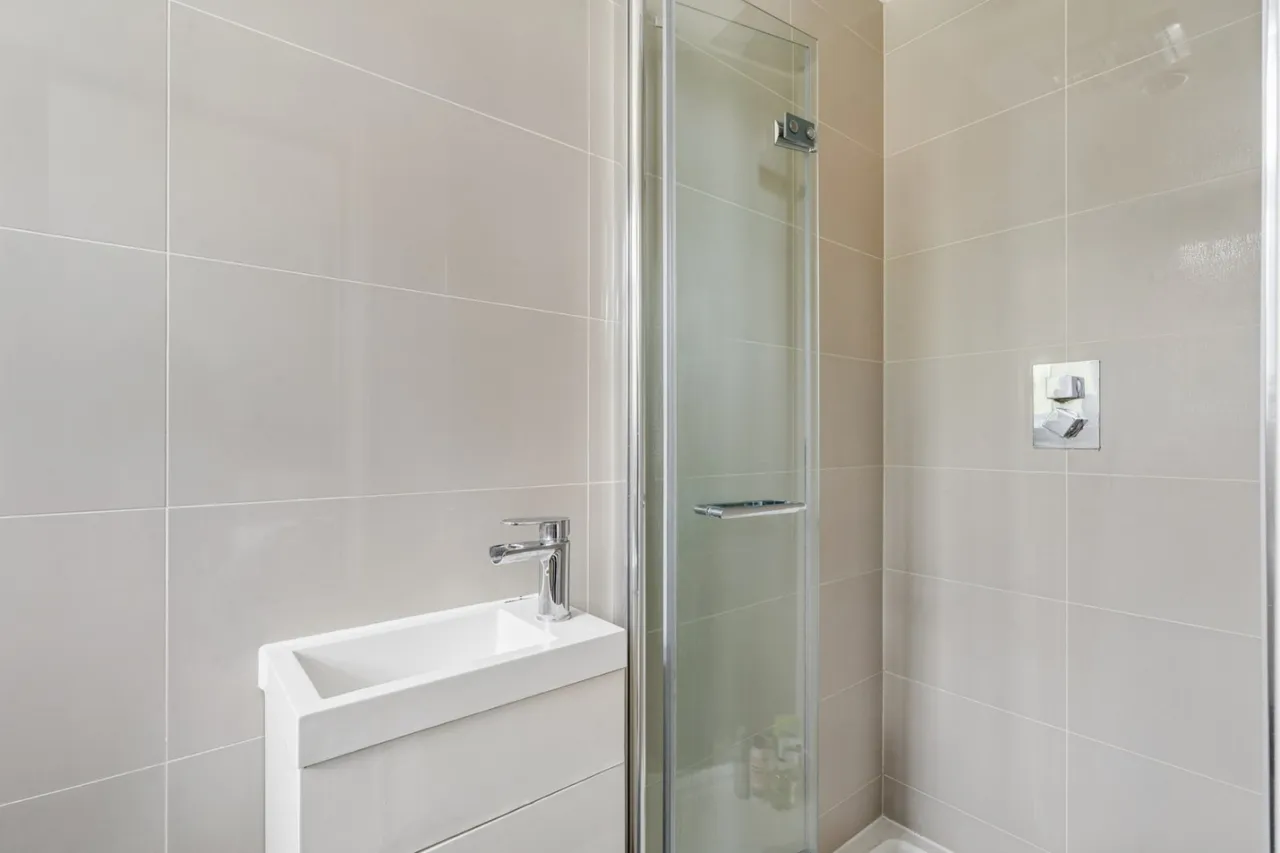 Rickmansworth Lane, Chalfont St. Peter, SL9, photo 13