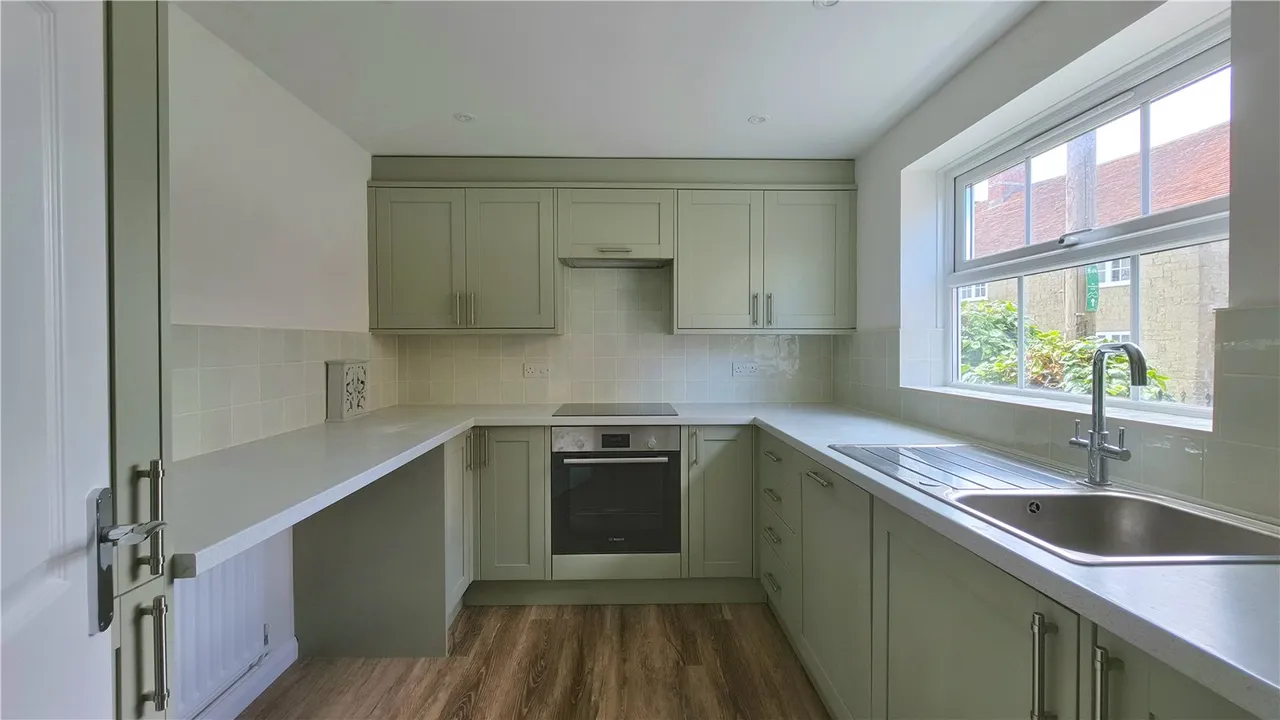 Barton Hill, Shaftesbury, Dorset, SP7 8DQ, photo 4
