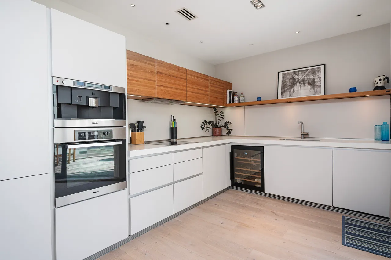 Flat 6, 34 Worship Street, London, photo 5