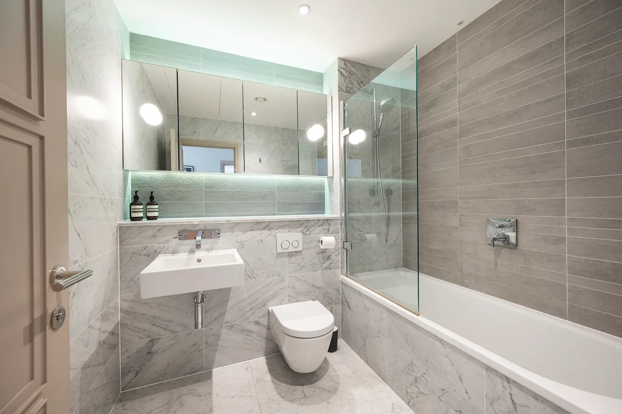 Flat 6, 34 Worship Street, London, photo 9