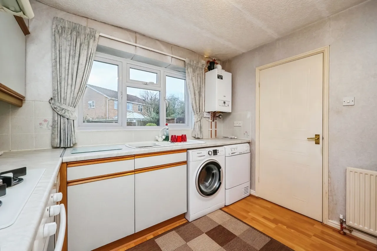 Minster Close, Hucknall, Nottingham, Nottinghamshire, NG15, photo 7